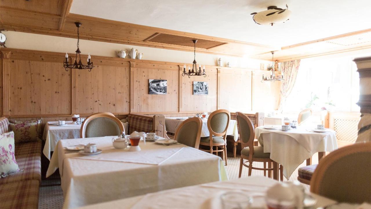 Triendlhof Hotell Zöblen Eksteriør bilde